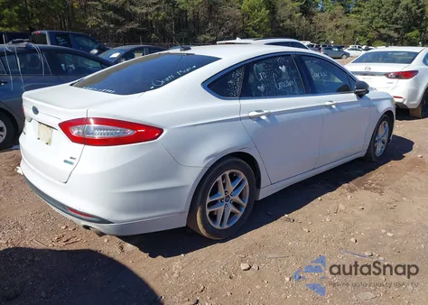 2013 Ford Fusion Se z USA, uszkodzony, nr VIN 3FA6P0HR7DR230168